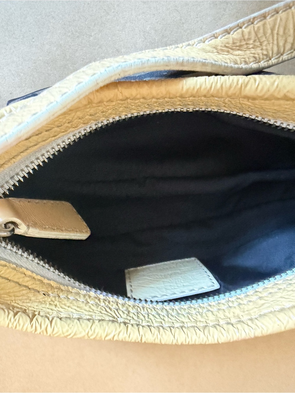 Burberry Baguette Bag - Picture 3 of 12